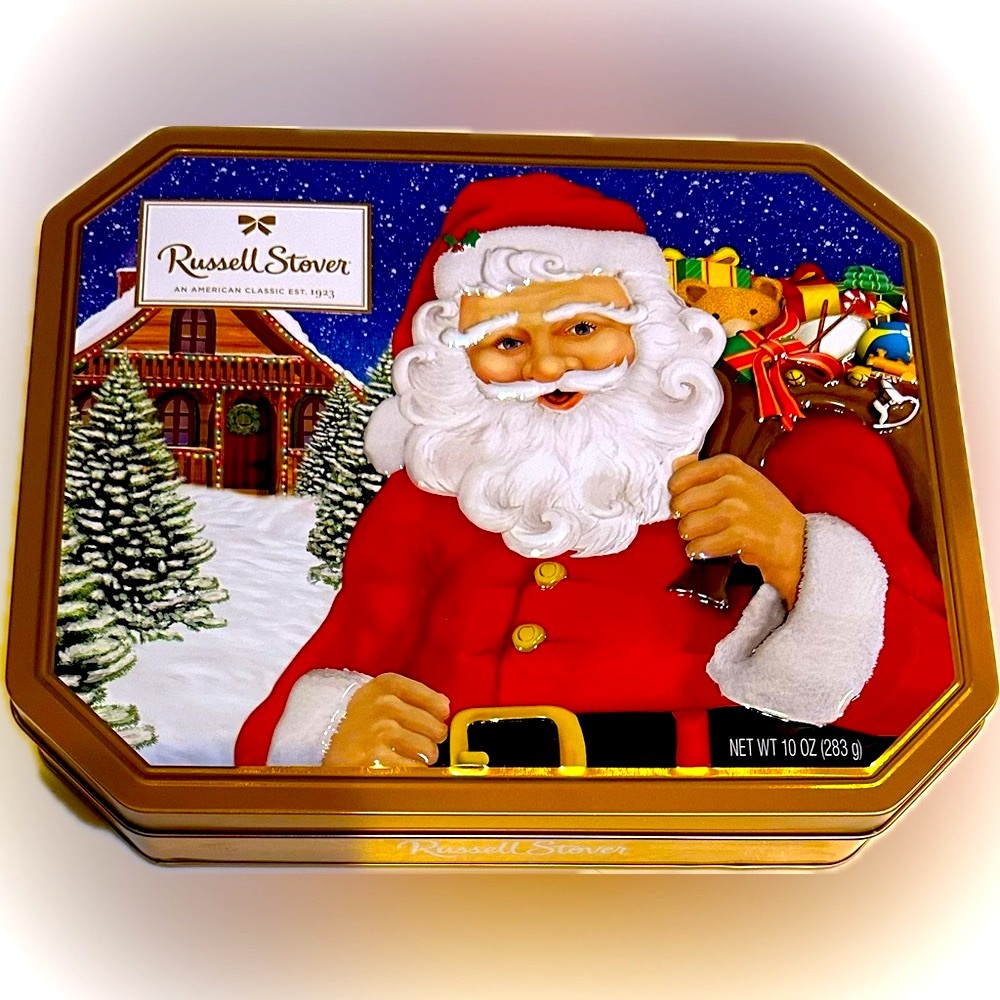 RUSSELL STOVER SANTA CHRISTMAS HOLIDAY TIN 8x10” GIFT STORAGE ORGANIZATION DECOR